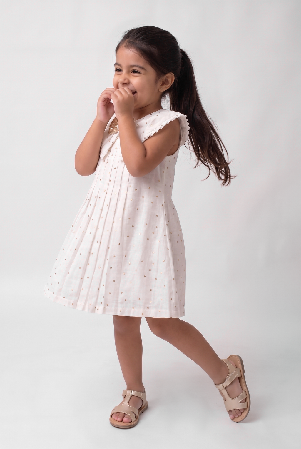 Star Print Cotton Dress With Fancy Bow