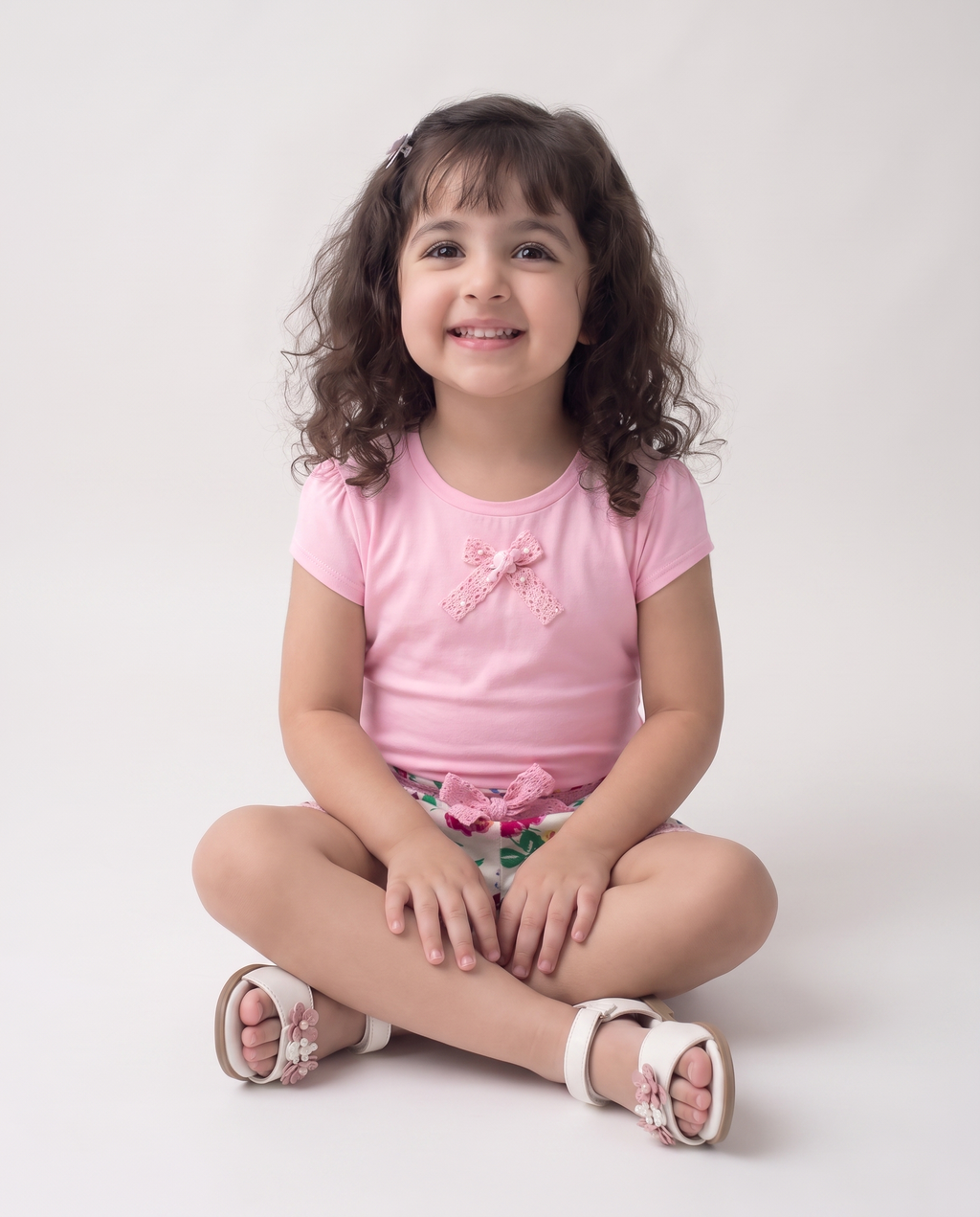 Cotton Lycra Pink Top With Floral Shorts