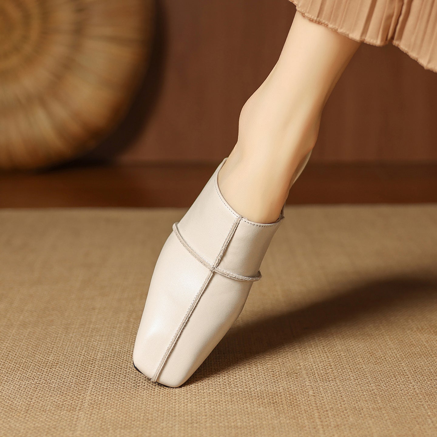 Halia Genuine Leather Close-Toe Mules