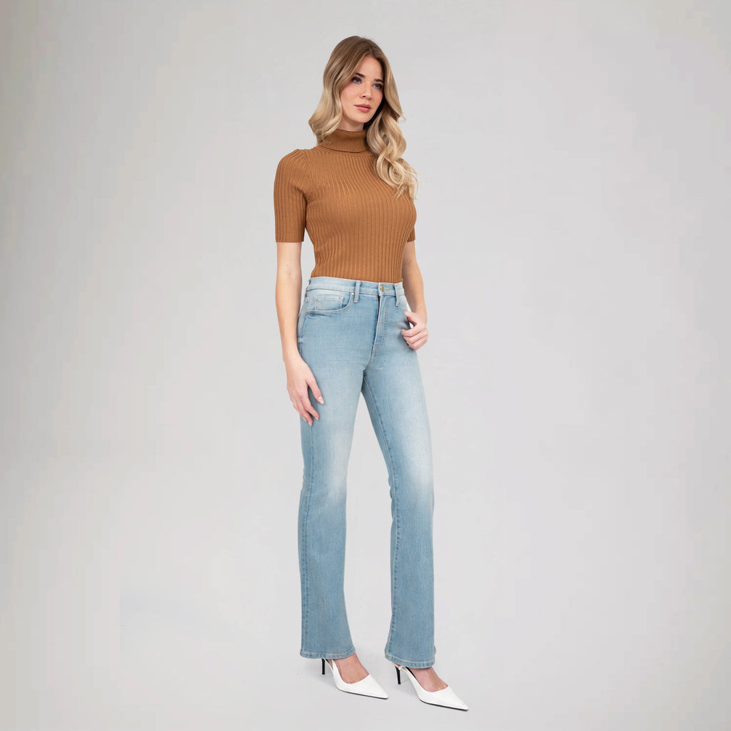 The Isabella Mini Flare