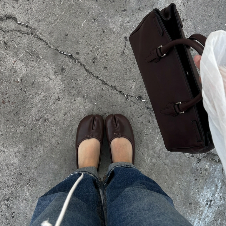 Isabella Tabi Ballet Flats